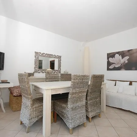 Apartment Margidore *